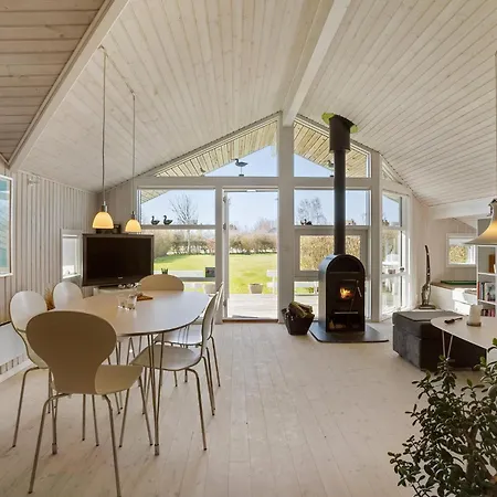 Holiday home Lovely In With Sauna Otterup